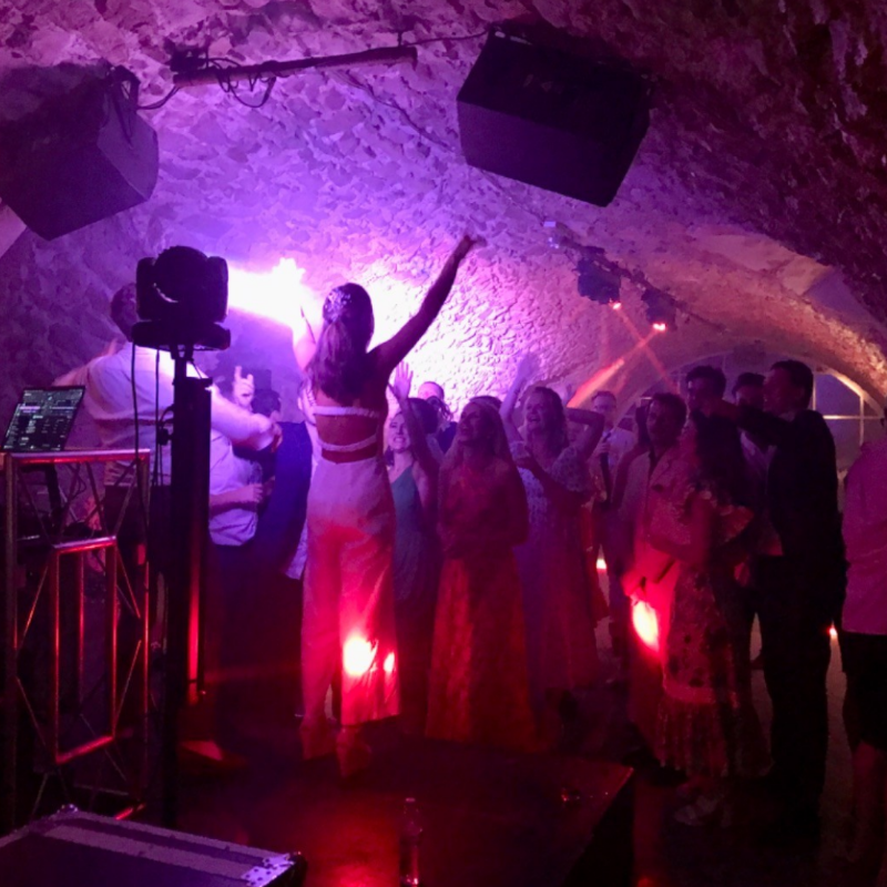 Bodas
